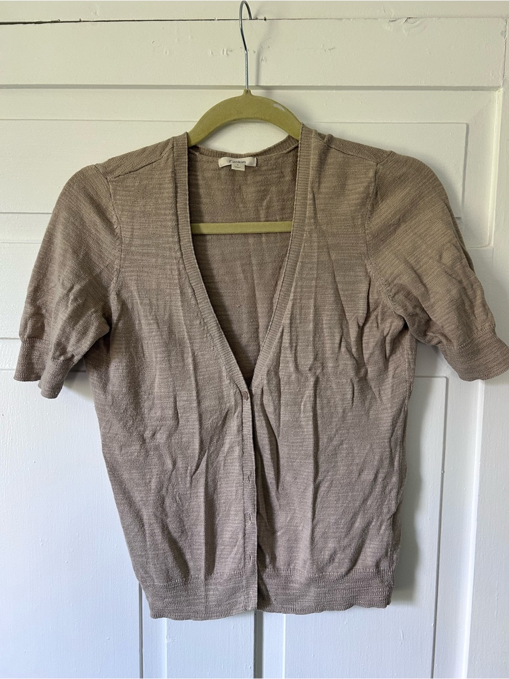 Caslon small women’s short sleeve beige/tan cardigan